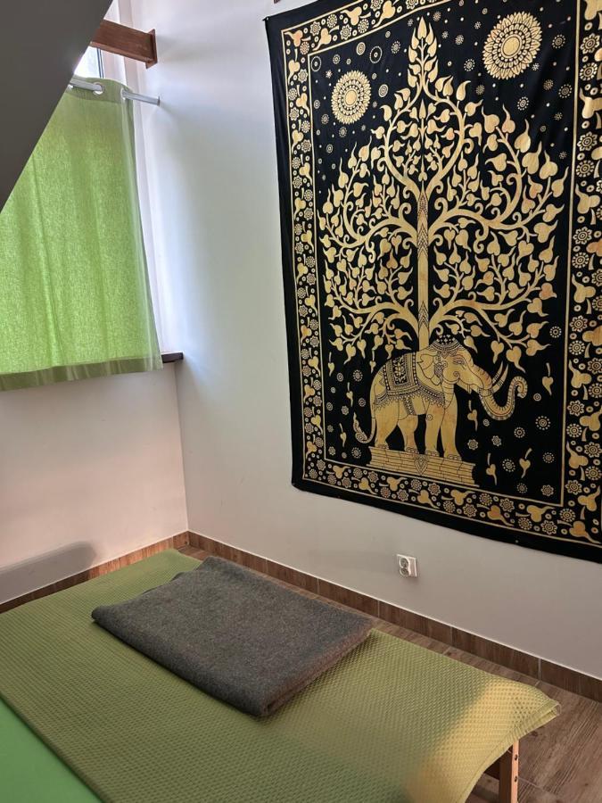 Agroturystyka Karuna - Ajurweda I Joga - W Konskim Dworze Oborniki Śląskie Exterior foto
